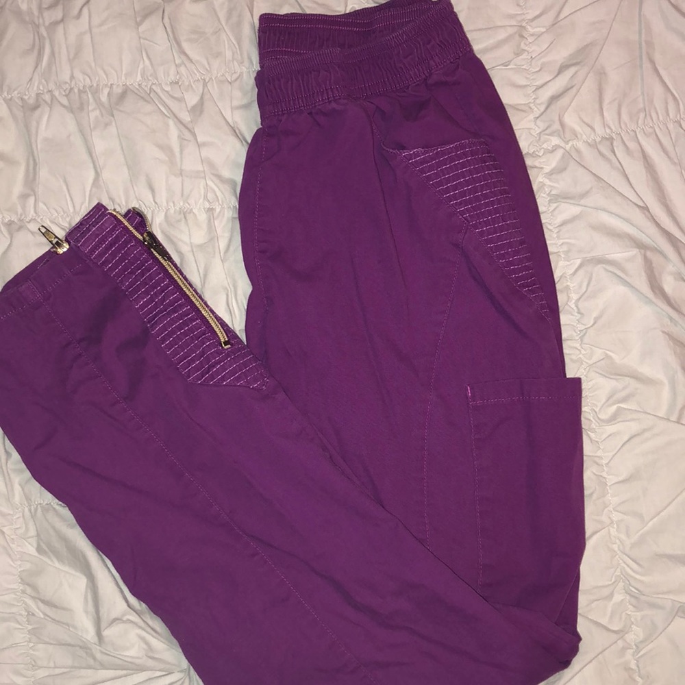 Jaanuu scrub bottom